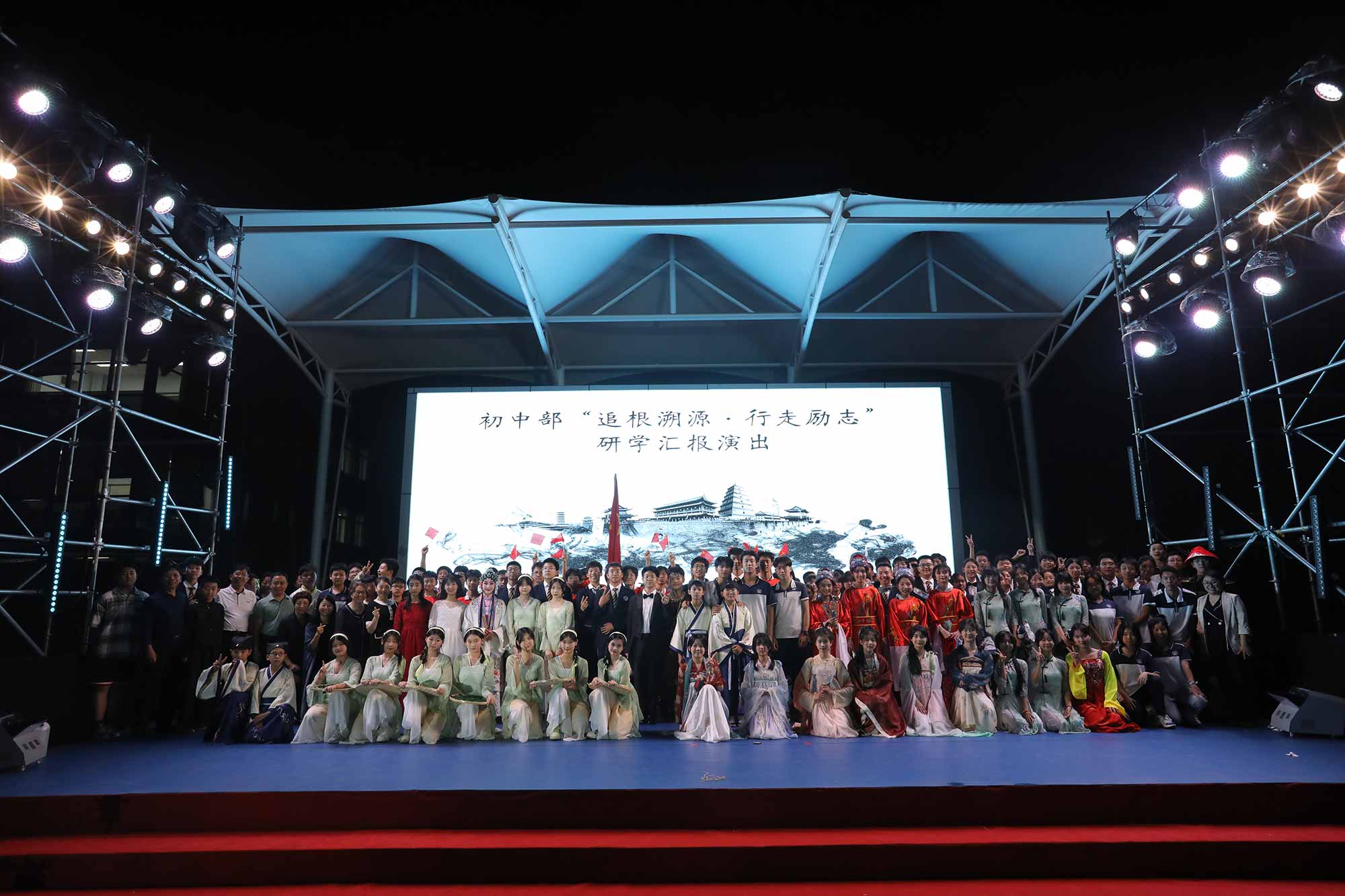 444A2040.jpg