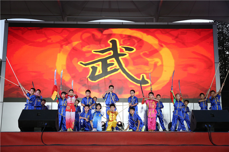 AM5Y6405_副本.jpg